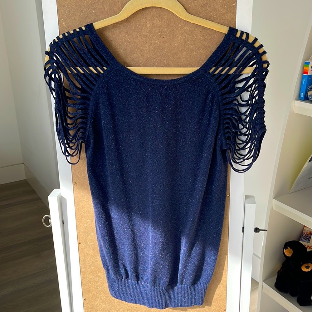 💙ARMANI EXCHANGE 💙Navy sparkles top